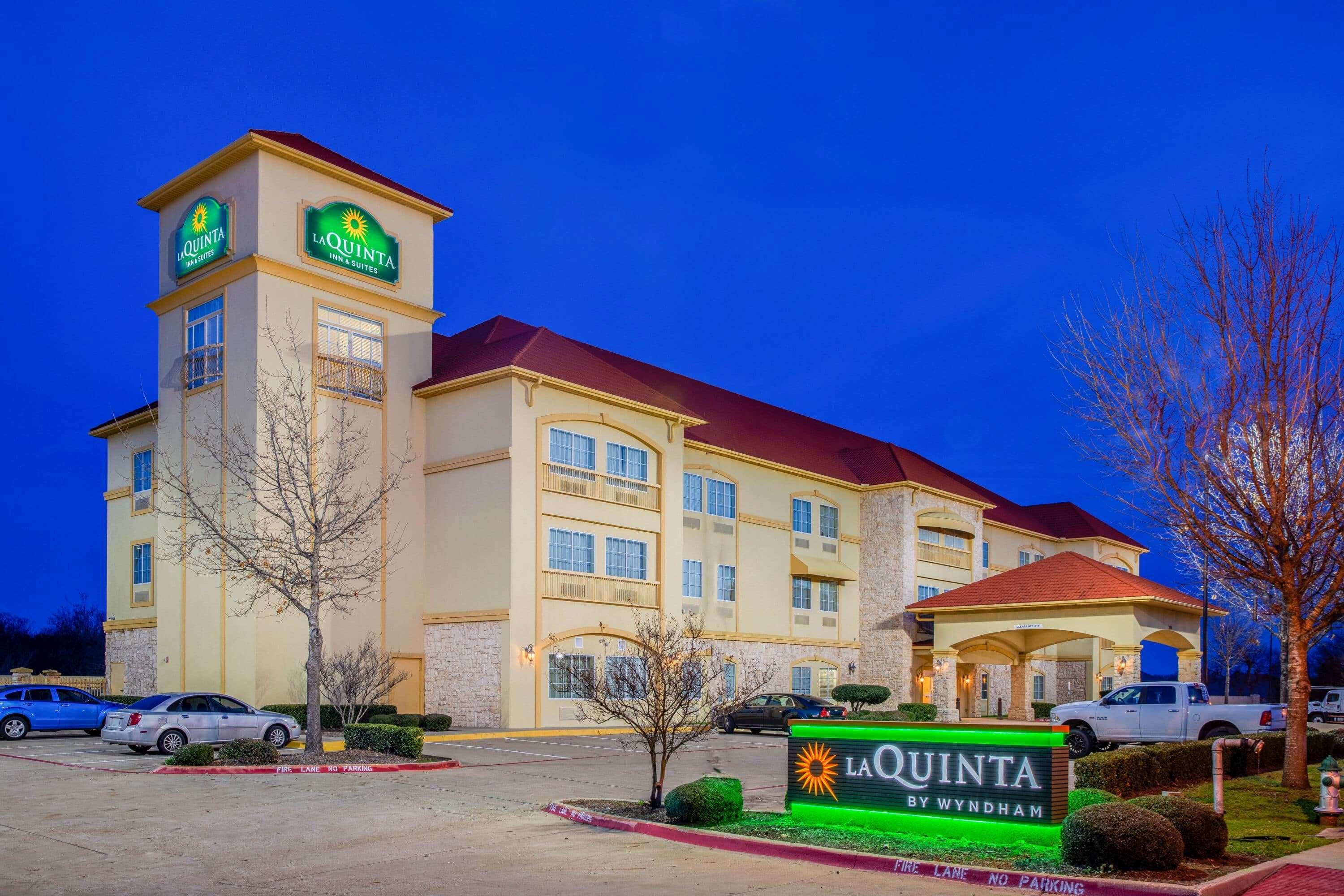 Hotel La Quinta By Wyndham Ennis Exteriér fotografie